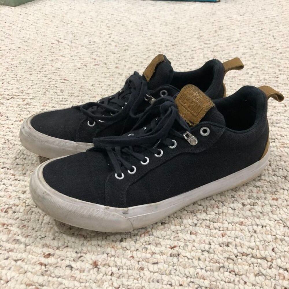 Converse All Star Fulton Ox Black Canvas Sneakers Men's 9 / Women's 10.5